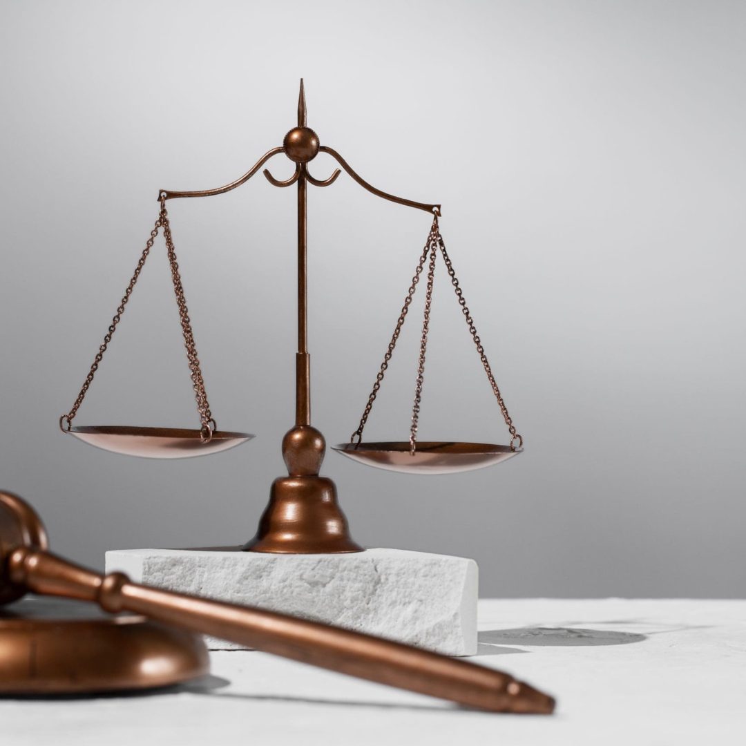 64ff65ae71f74natureza-morta-com-a-balanca-da-justica